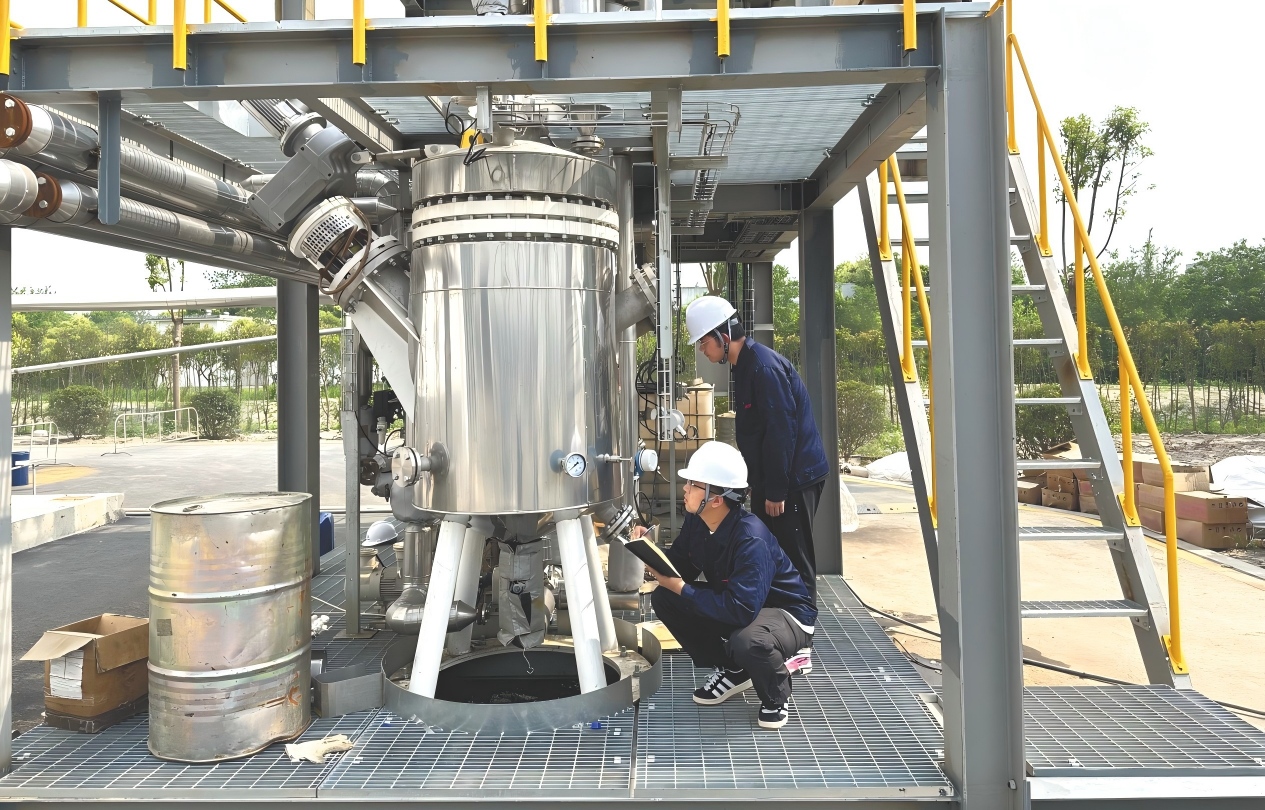 守护“中国油壶”,扬工院师生攻克20微米杂质滤除难题
