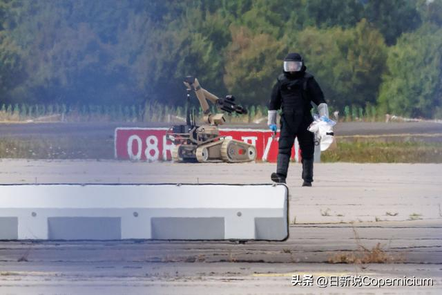 谁这么大胆？无人机挂炸药混进德国机场，反无人机系统竟没发现