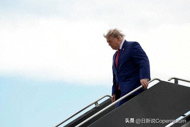 深夜连发3图！特朗普炫耀无人机港，美法院当头一棒：没钱别干